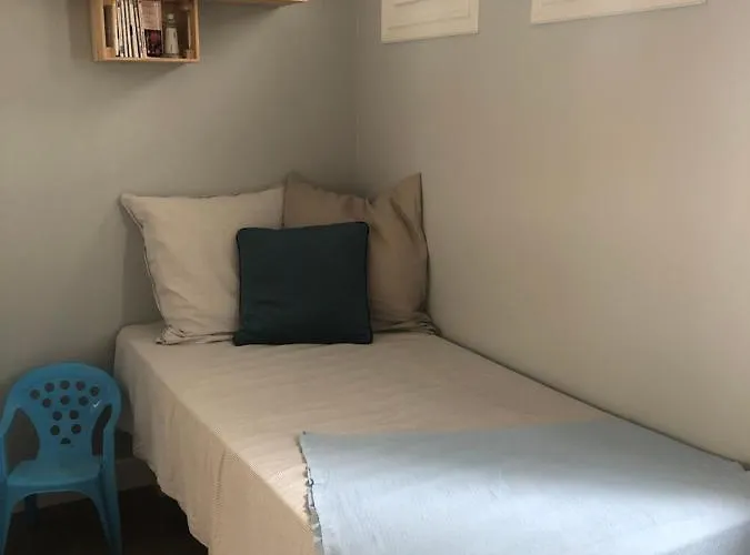 Les Grillons D'eden Casa de Férias *